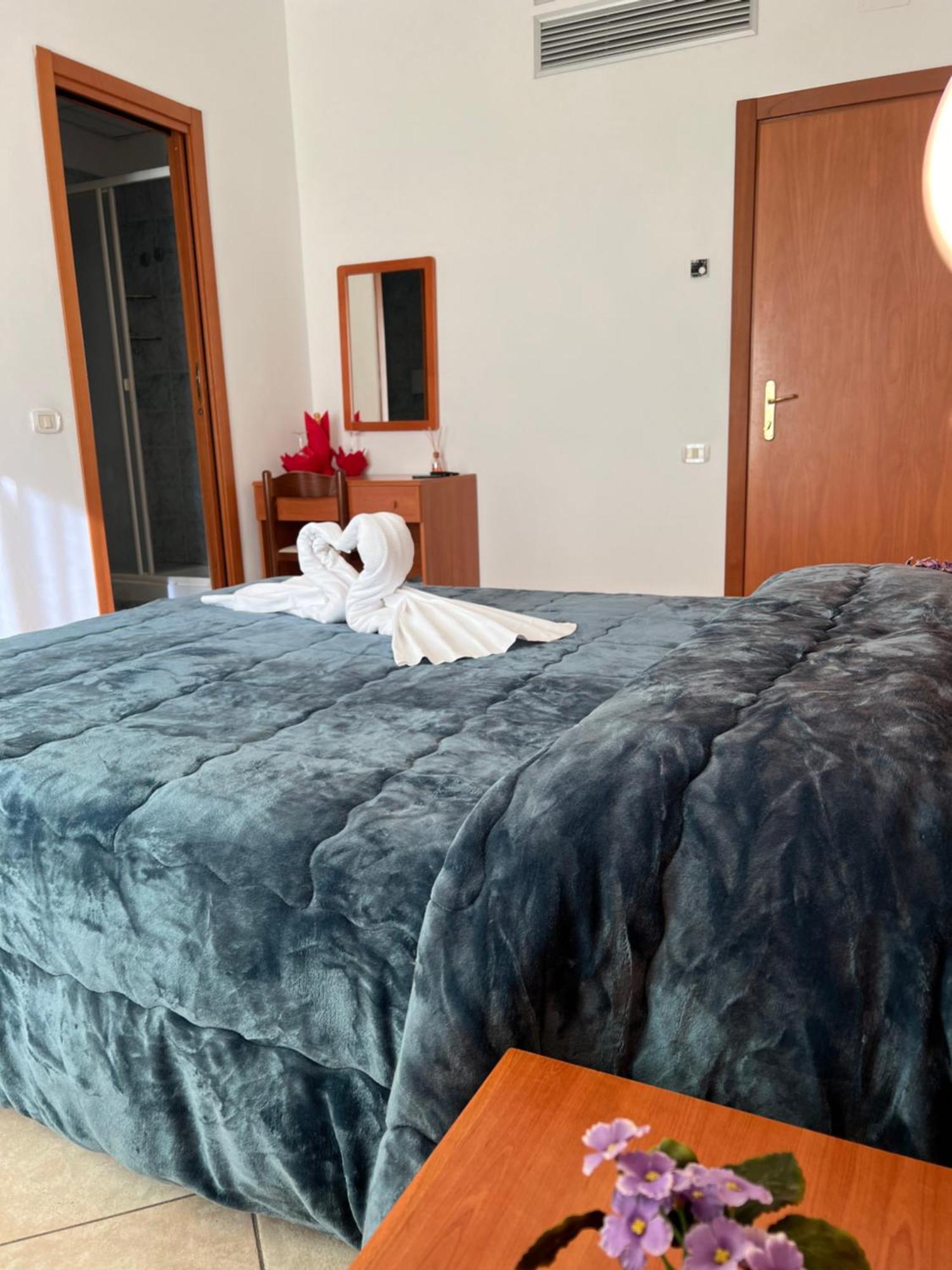 Hotel Vico Alto Сієна Екстер'єр фото